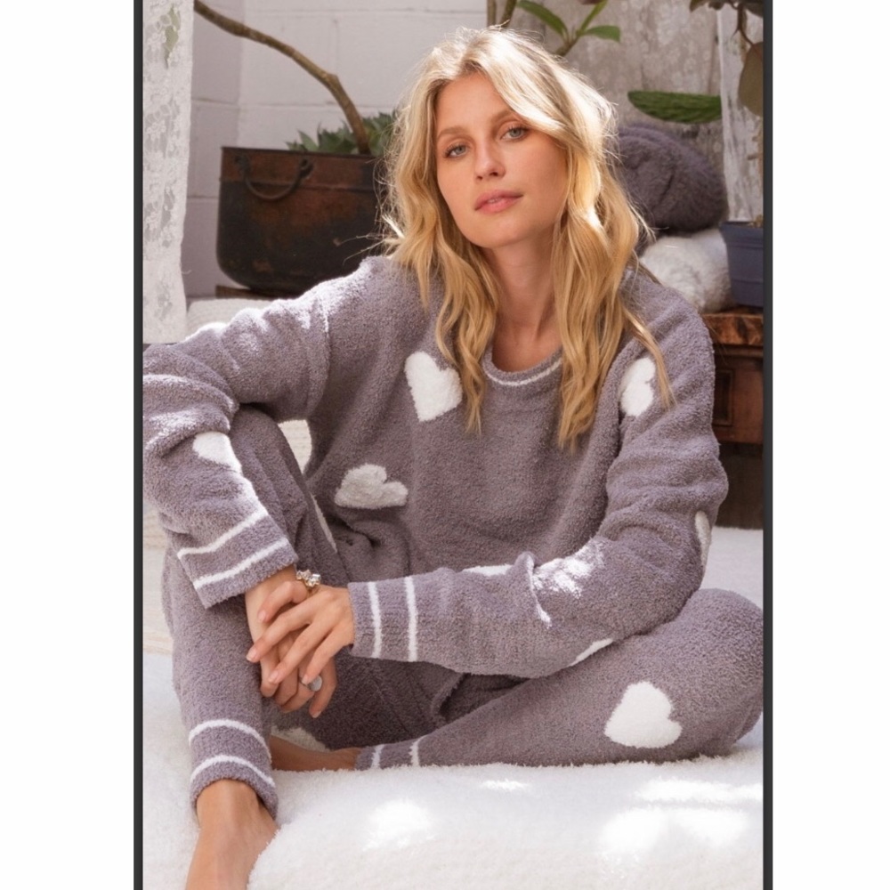BERBER Hearts Cozy Pullover